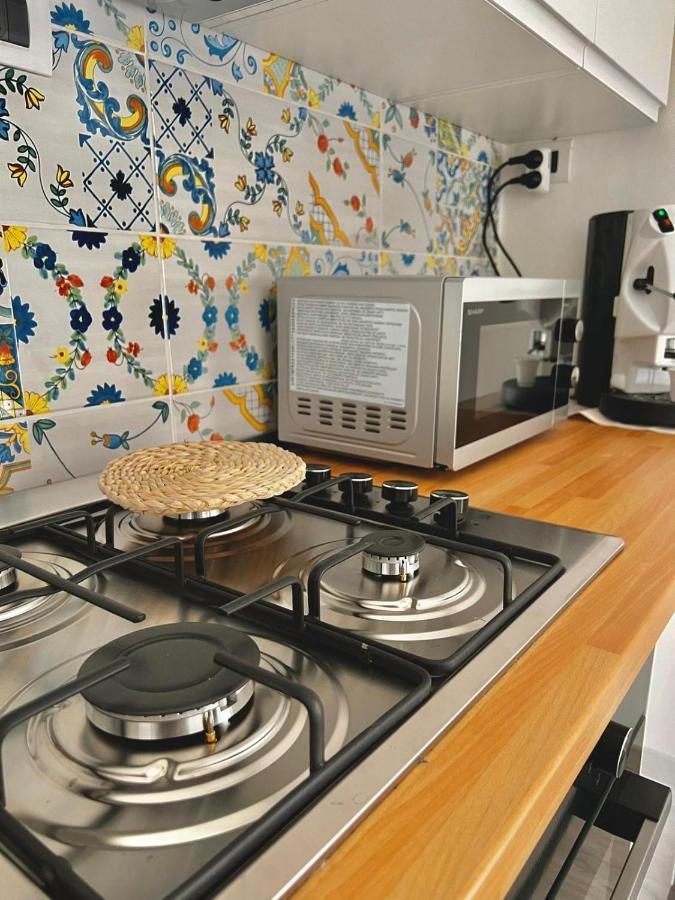 Zara Home - Free Parking Неаполь Екстер'єр фото